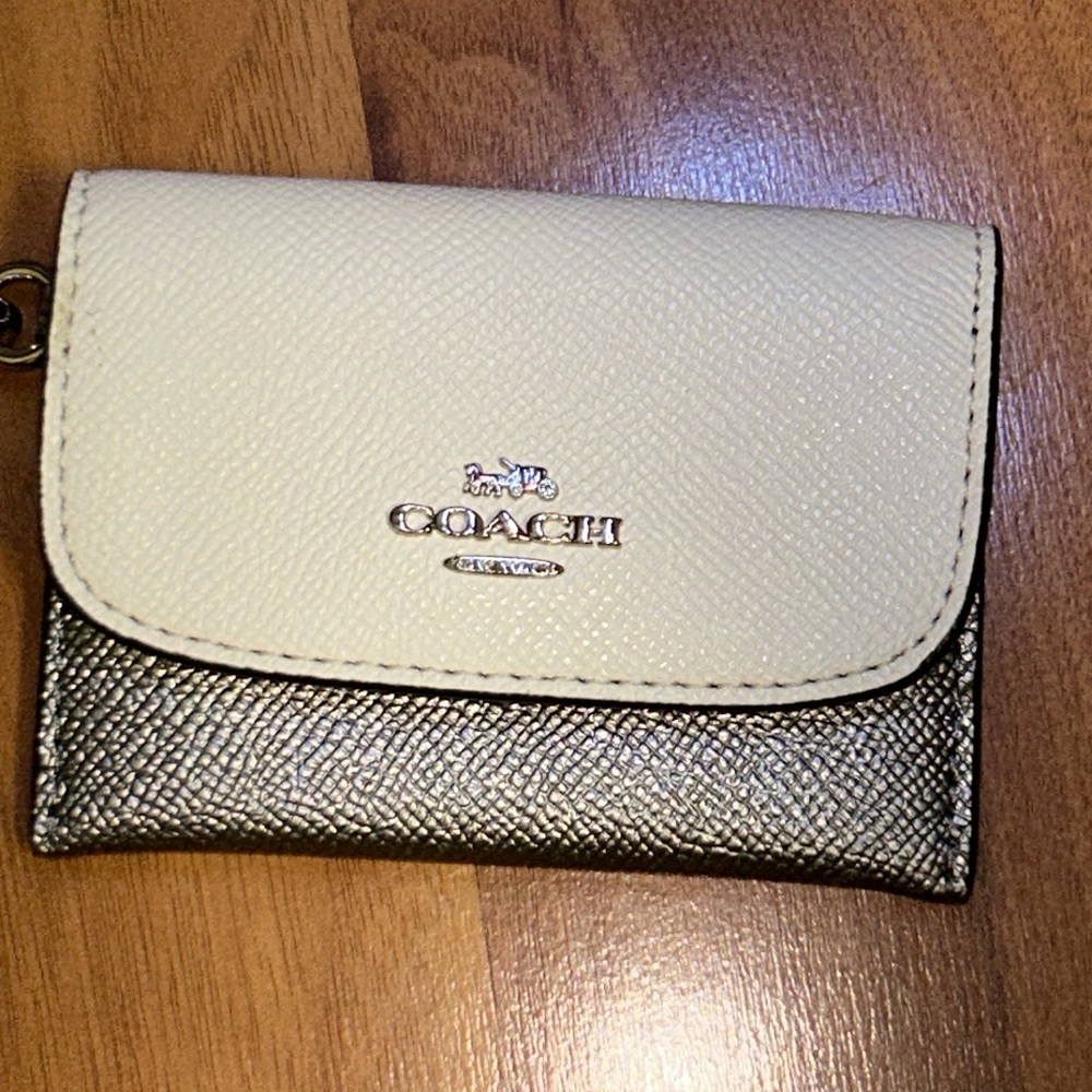 Coach Colorblock Wristlet - Picture 3 of 10